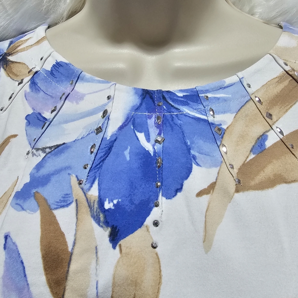 NWOT Women's Alfred Dunner Floral Blouse - Picture 2 of 6